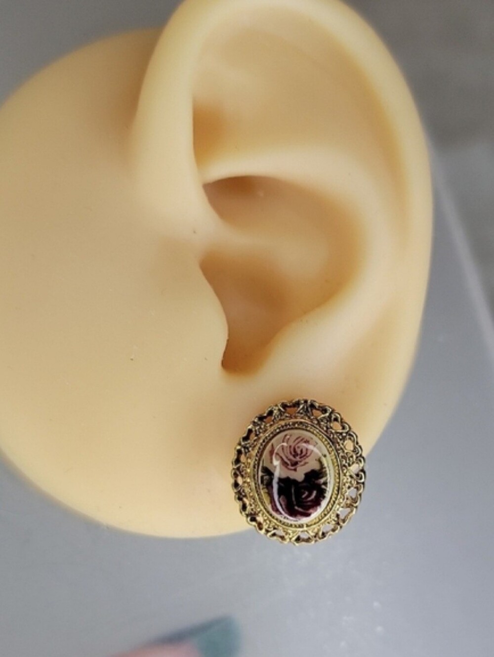 Vintage 1928 Manor House Collection Floral Cameo Earrings